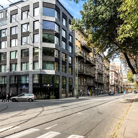 Apartmán White Pilsudskiego 1 *