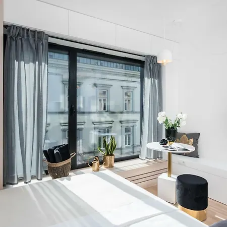 White Pilsudskiego 1 Apartment